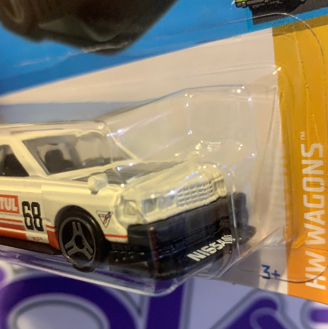 Hot Wheels - Nissan Maxima Drift Car - HCT17 Escala Miniaturas by