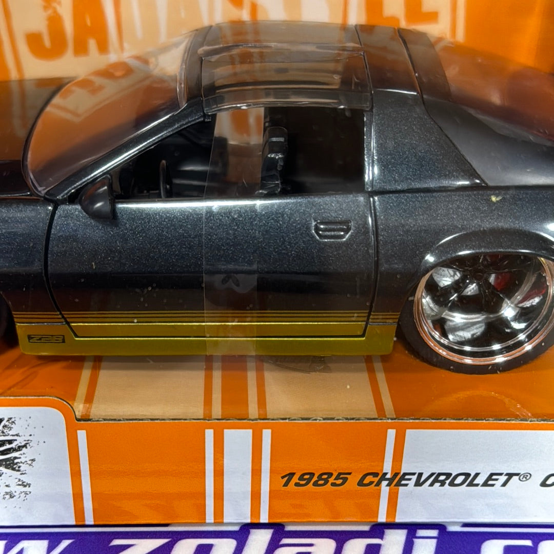 31457 CHEVROLET CAMARO 1/24