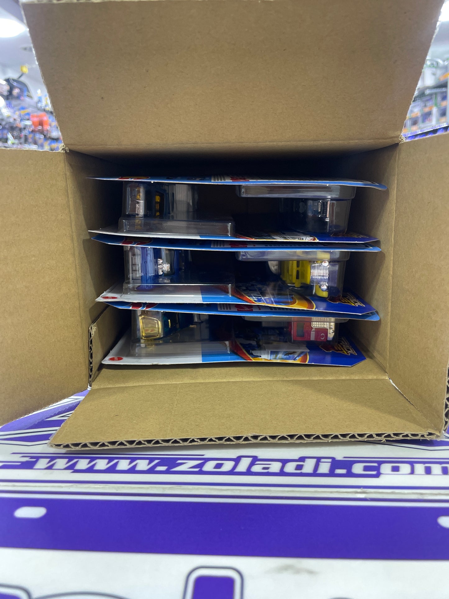 HYT56 BULK HOTWHEELS TRACK FLEET