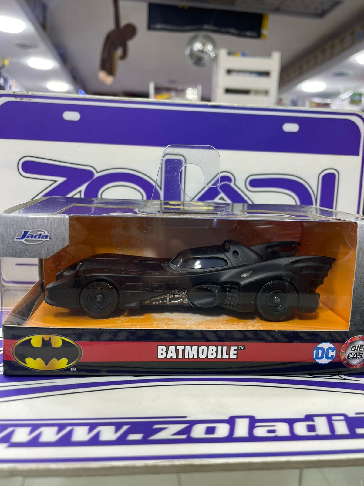 98226 BATMOBILE