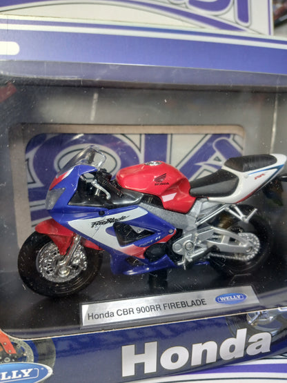 12164 HONDA CBR 900RR FIREBLADE 1/18