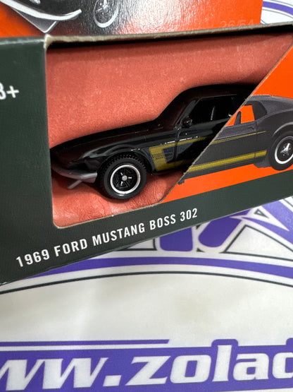 HVN03 FORD MUSTANG BOSS 302