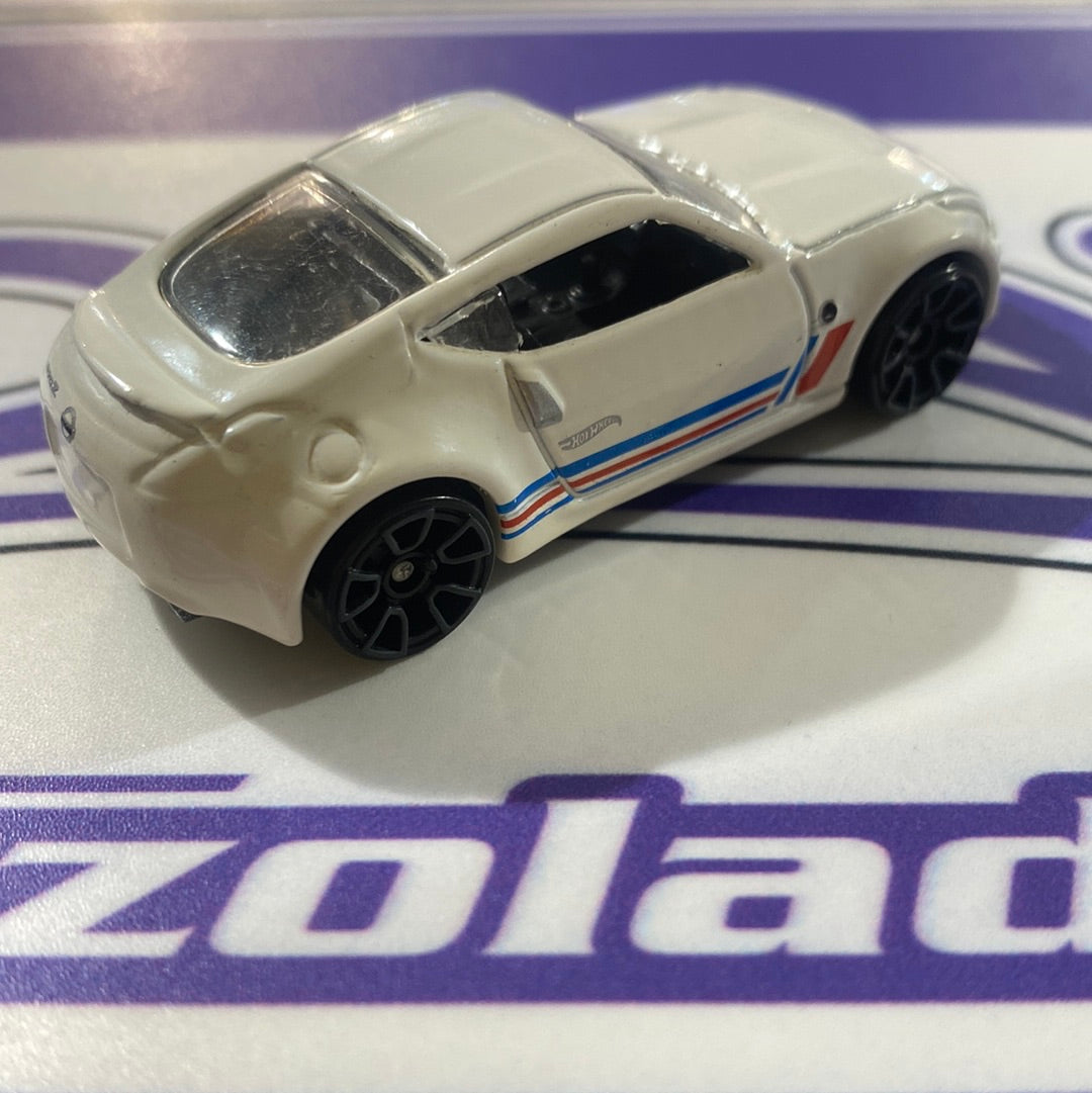 SU NISSAN 370Z BLANCO R095