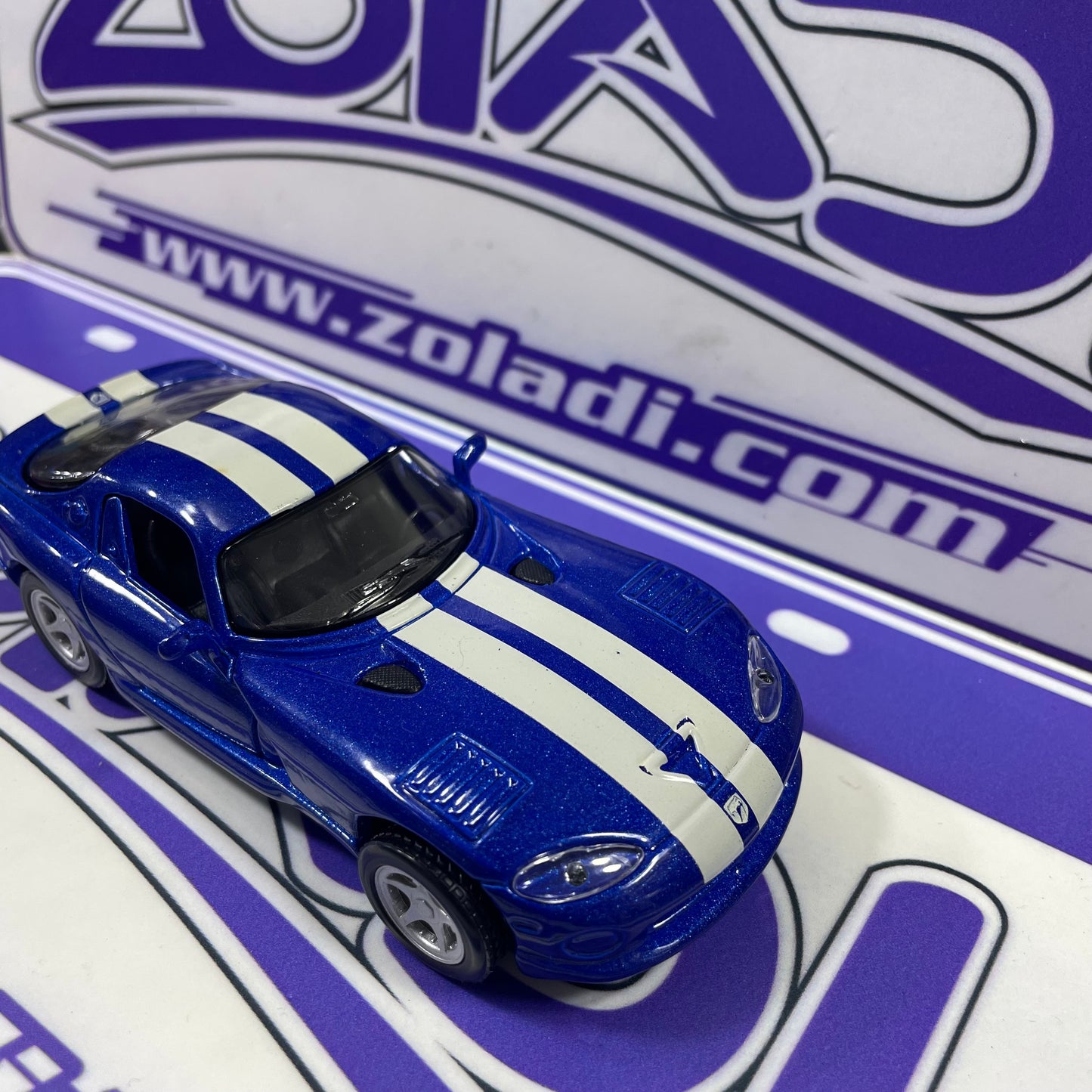 SU 1/43 DODGE VIPER GTS