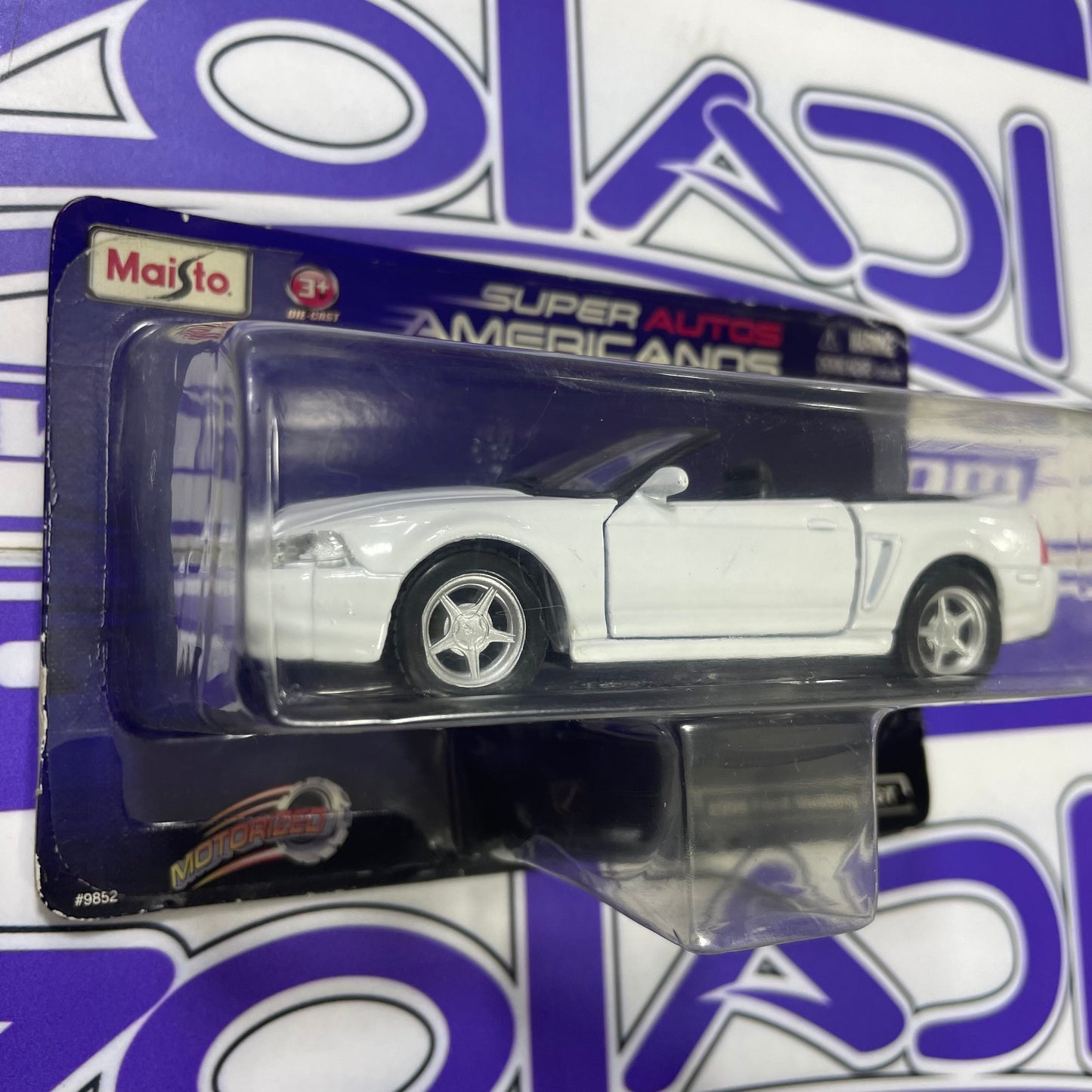 9852 1/43 1999 FORD MUSTANG GT