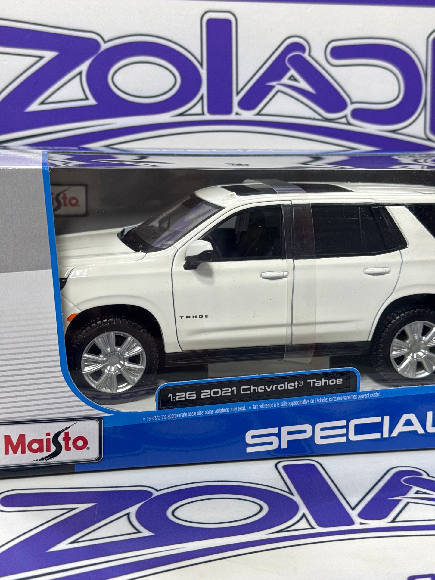 31900 CHEVROLET TAHOE 1/24 MAISTO