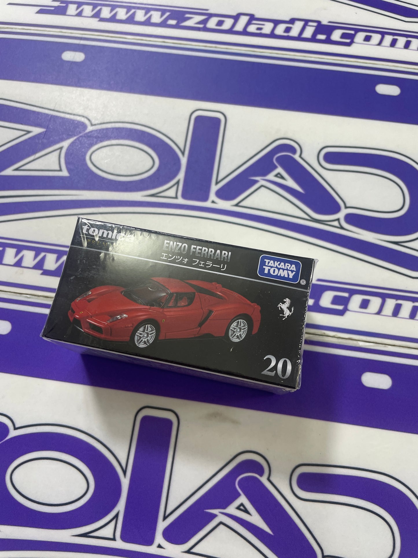 ENZO FERRARI TAKARA TOMY