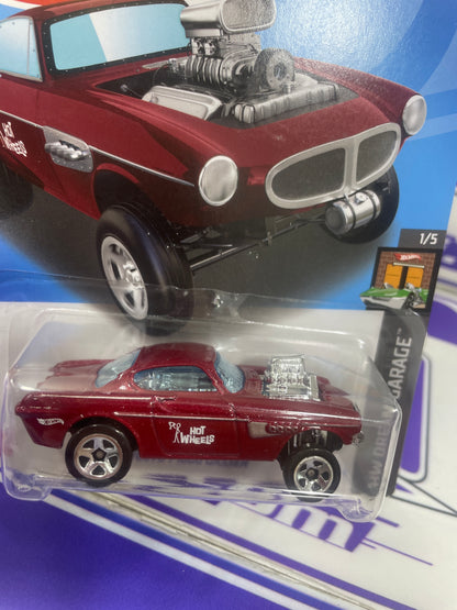 HKJ94 VOLVO P1800 GASSER