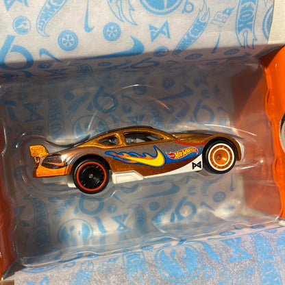 HPH63 PAUL GEORGE AND NIKE HOTWHEELS RLC