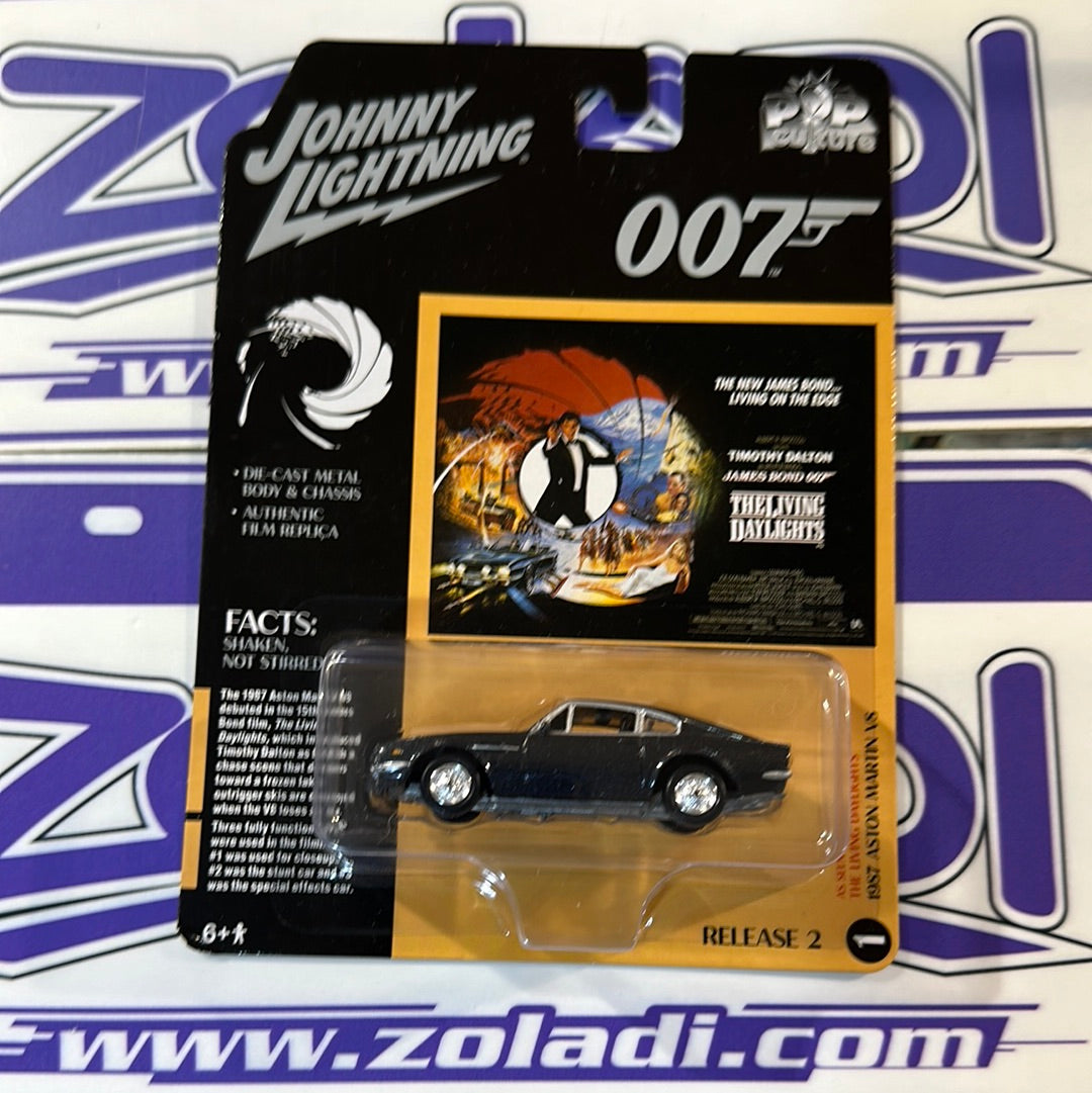 Johnny Lightning 007 Aston Martin V8 JLPC12