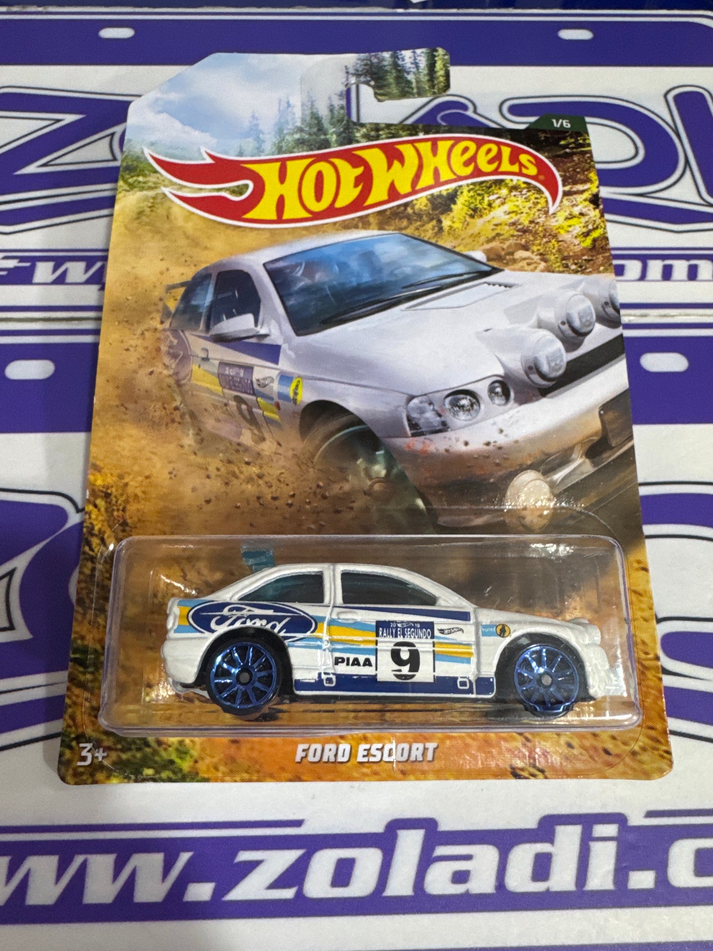 FYX96 FORD ESCORT