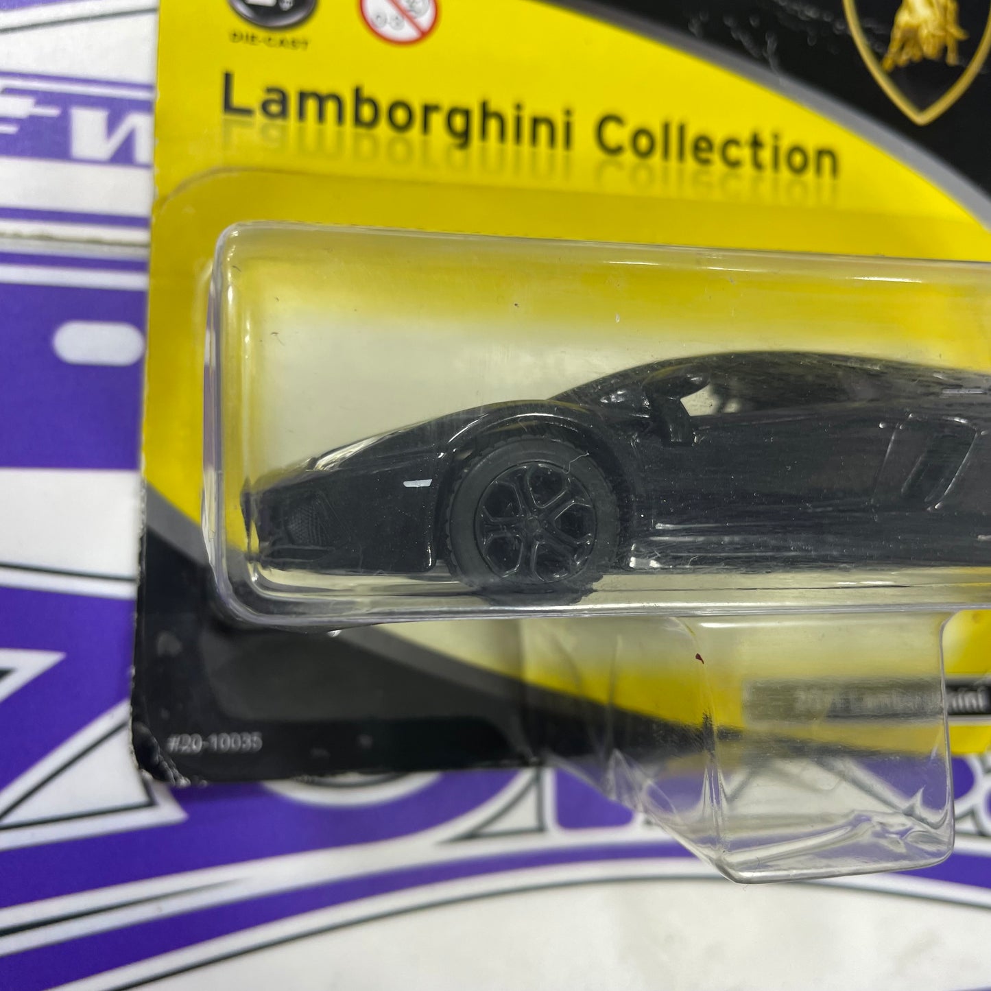 2010035 1/43 2011 LAMBORGHINI