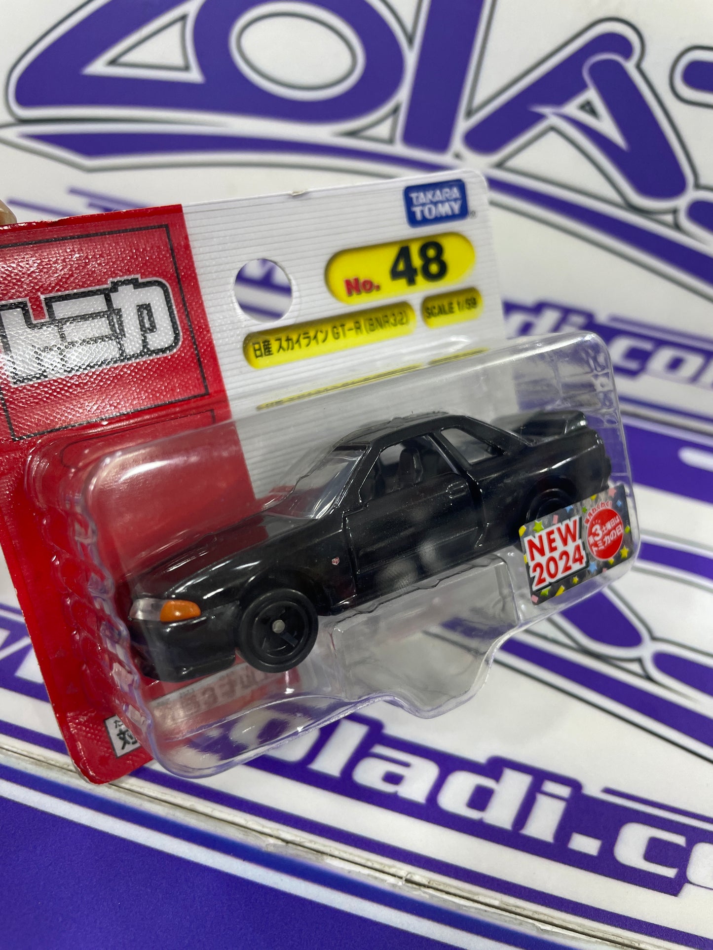 TOMICA NISSAN SKYLINE GT-R (BNR32)