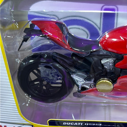 02340 Ducati 1199 Panigale 1/12 Maisto