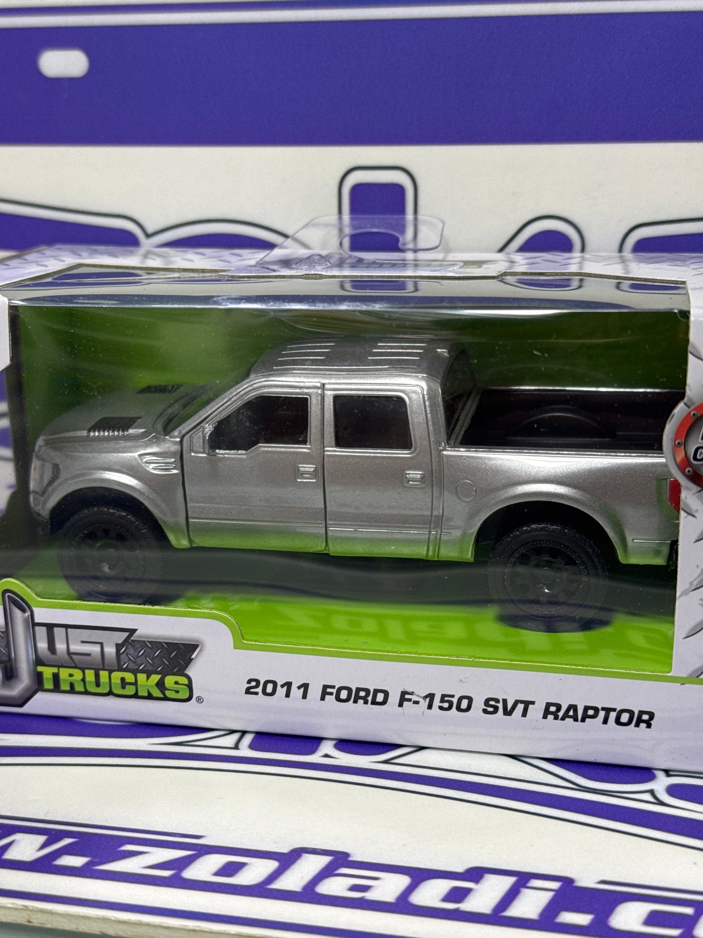 24076 2011 FORD F-150 SVT RAPTOR