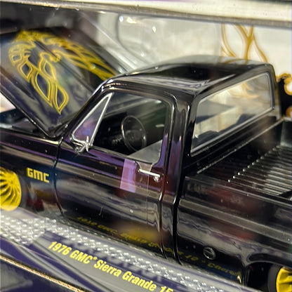 1/24 GMC Sierra Grande Custom  M2