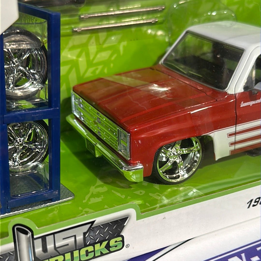 1/24 JADA 1985 CHEVROLET C10