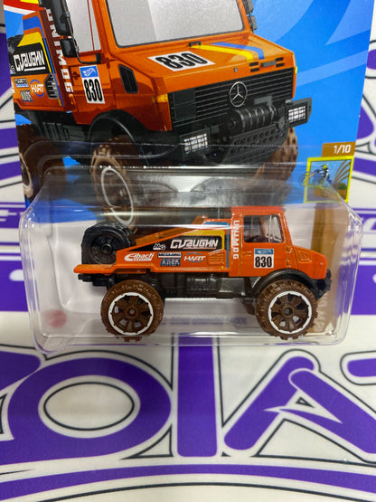 HTF05 MERCEDES-BENZ UNIMOG 1300L