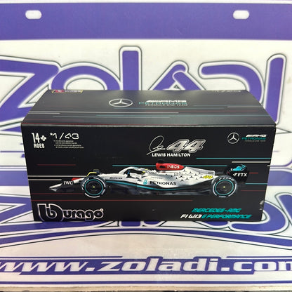 W13 LEWIS H #44 Mercedes (ACRILICO CON CASCO)