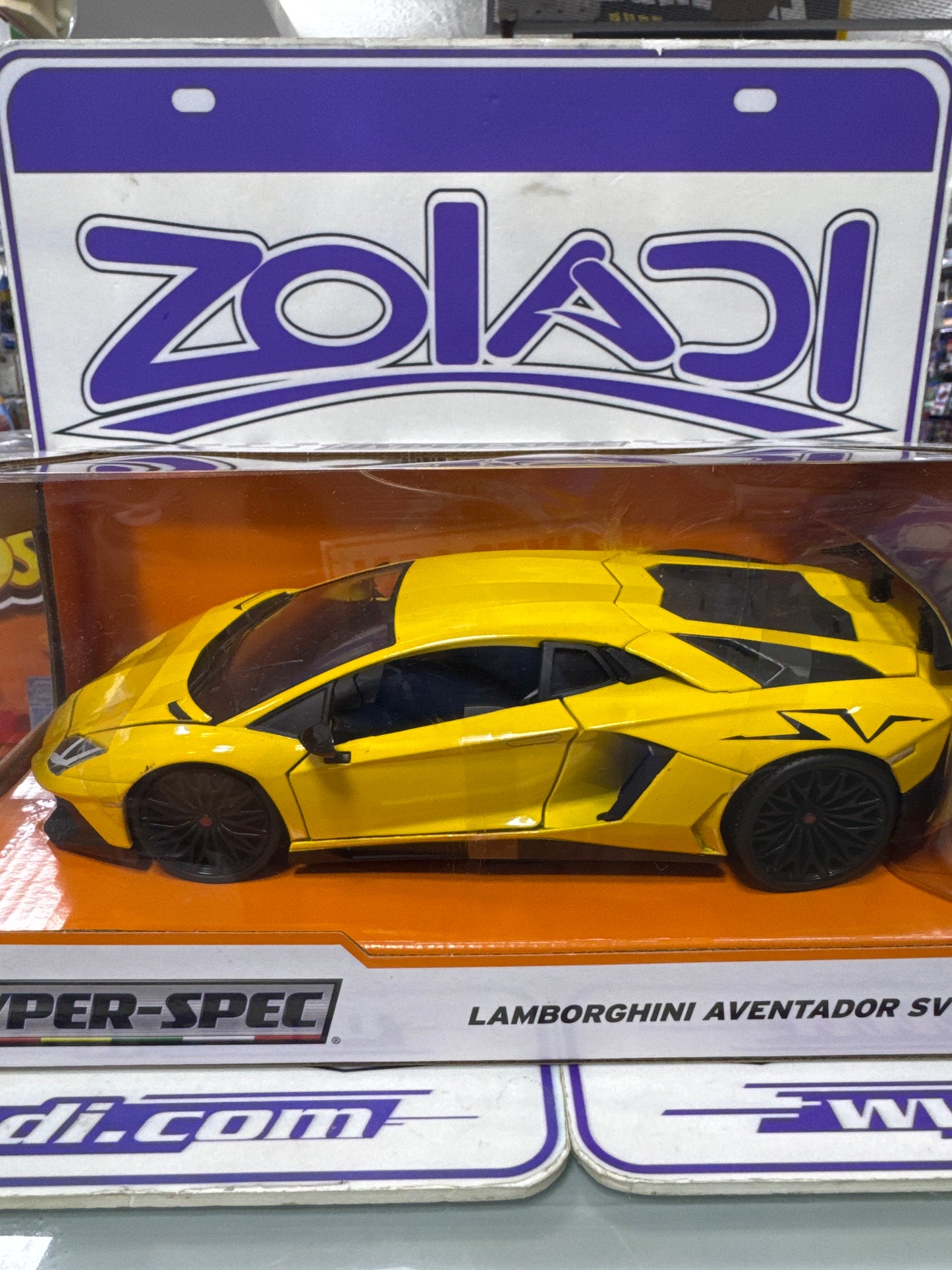 32258 LAMBORGHINI AVENTADOR SV 1/24 JADA