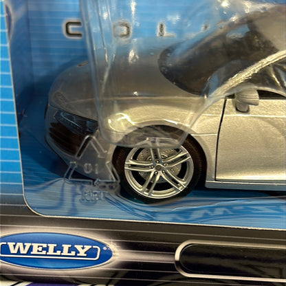 1/24 Audi R8 Welly