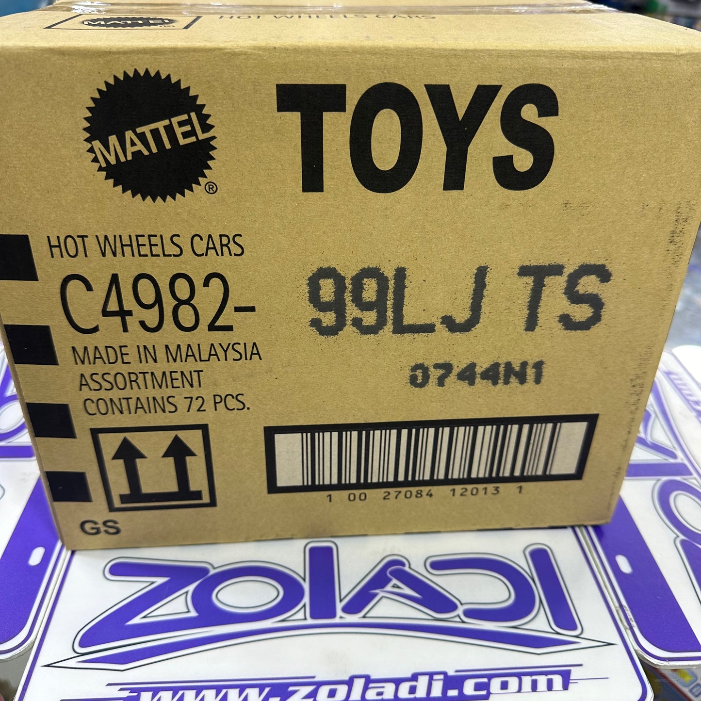 C4982 J CAJA 72 HOTWHEELS BÁSICOS CAJA J