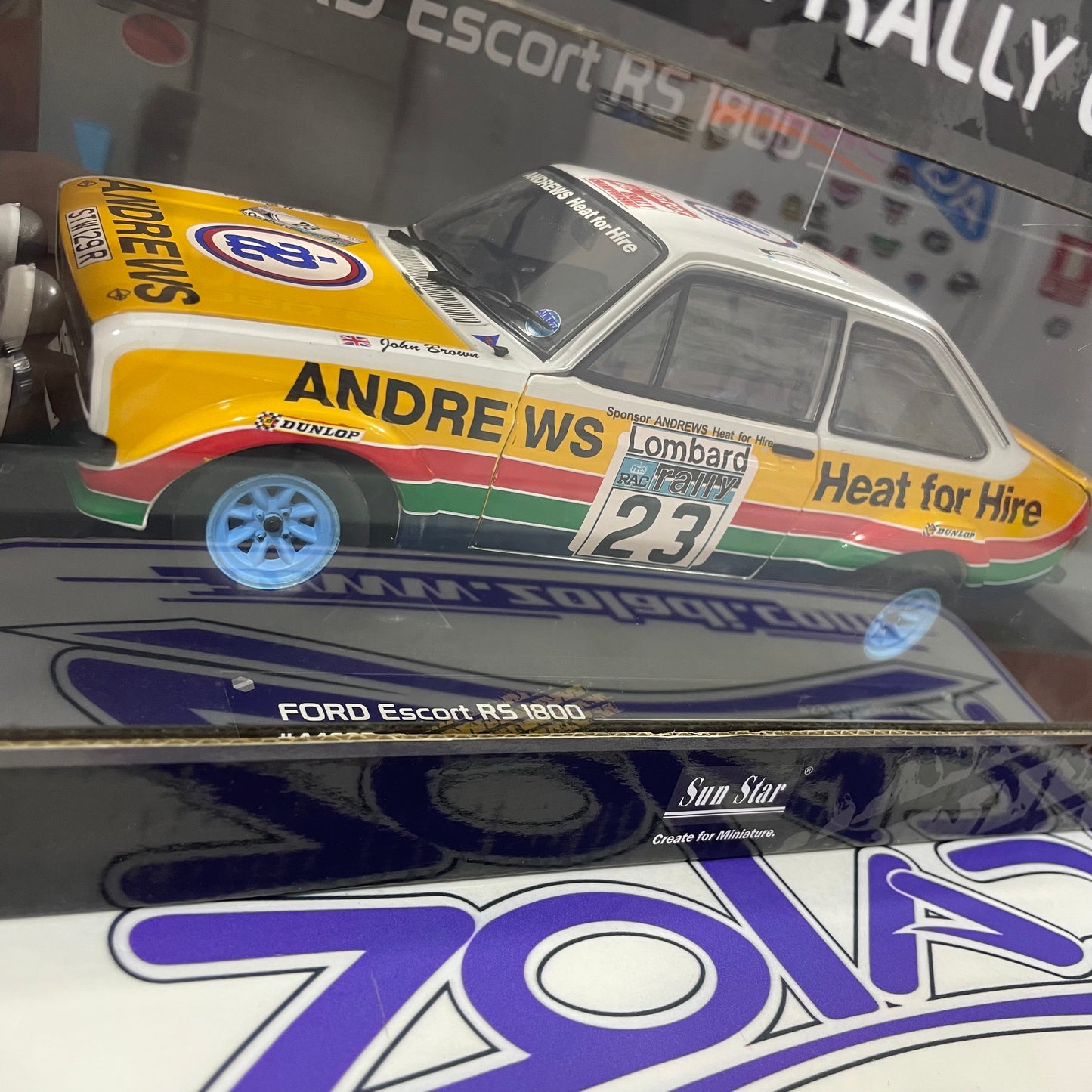 1/18 FORD ESCORT RS 1800