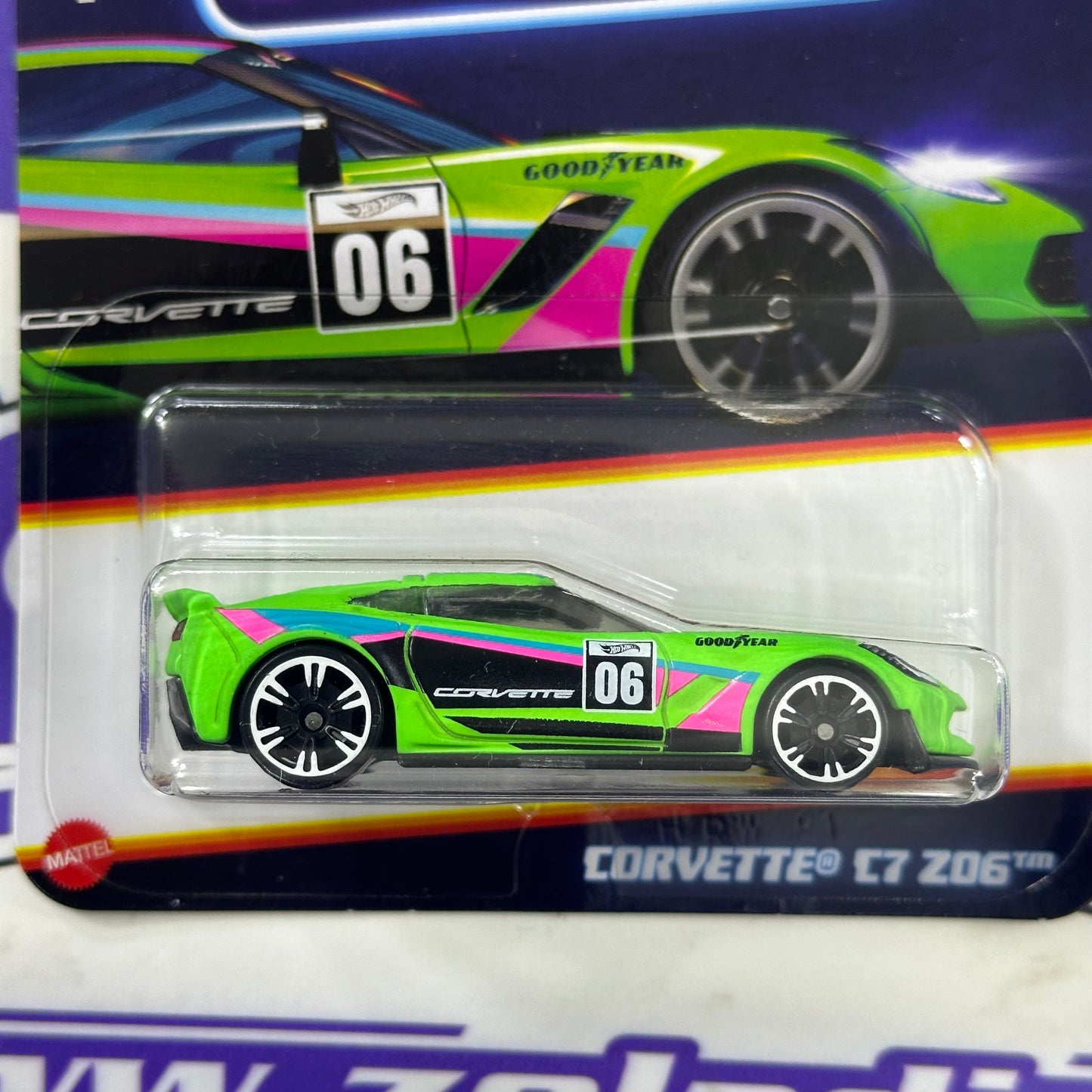 HRW81 NEON Corvette C7 Z06