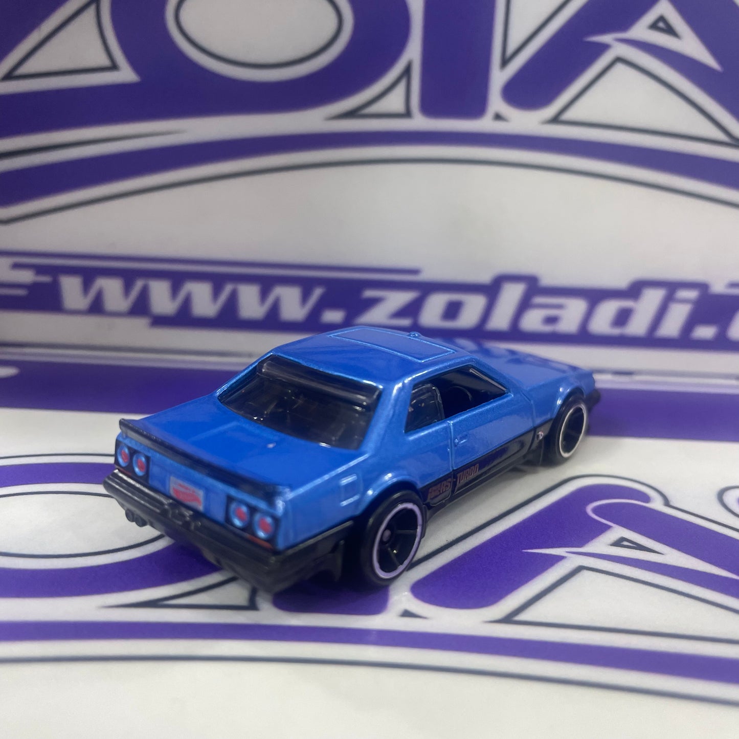 YOUR NISSAN SKYLINE 2000GT-X CELESTE