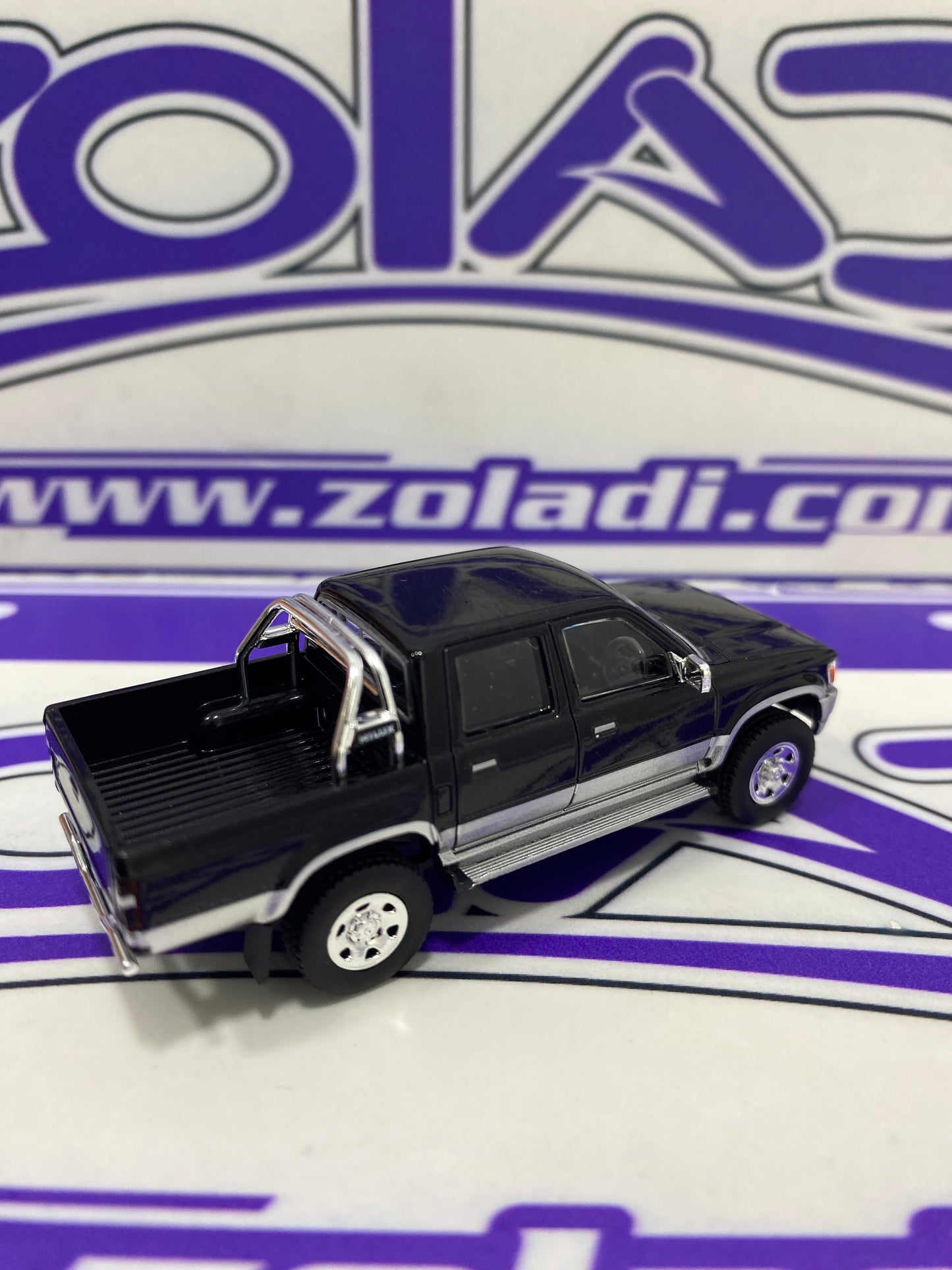 TOYOTA HILUX 4WD TAKARA TOMY