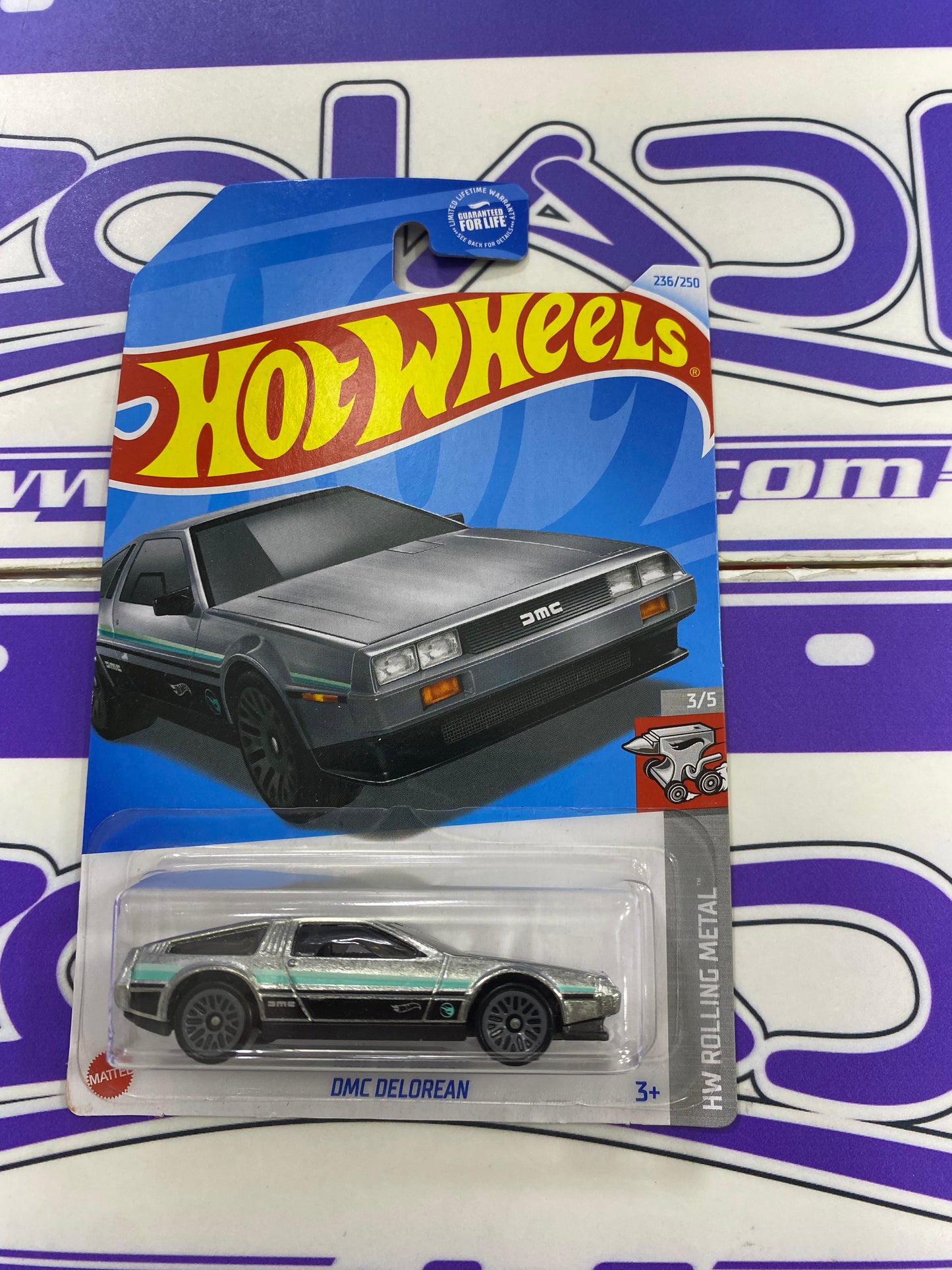 HTF28 DMC DELOREAN