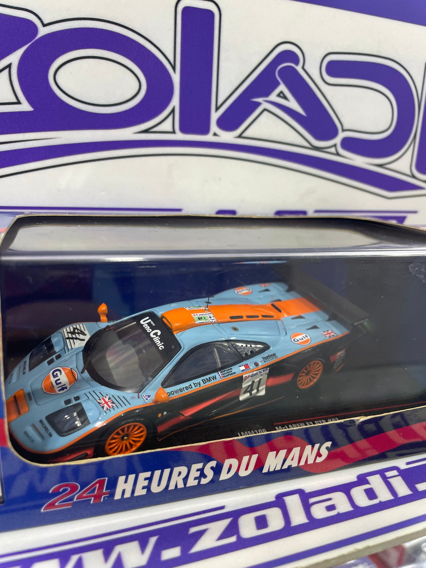 1/43 MCLAREN F1 GTR HEURES DU MANS ( ACRILICO)