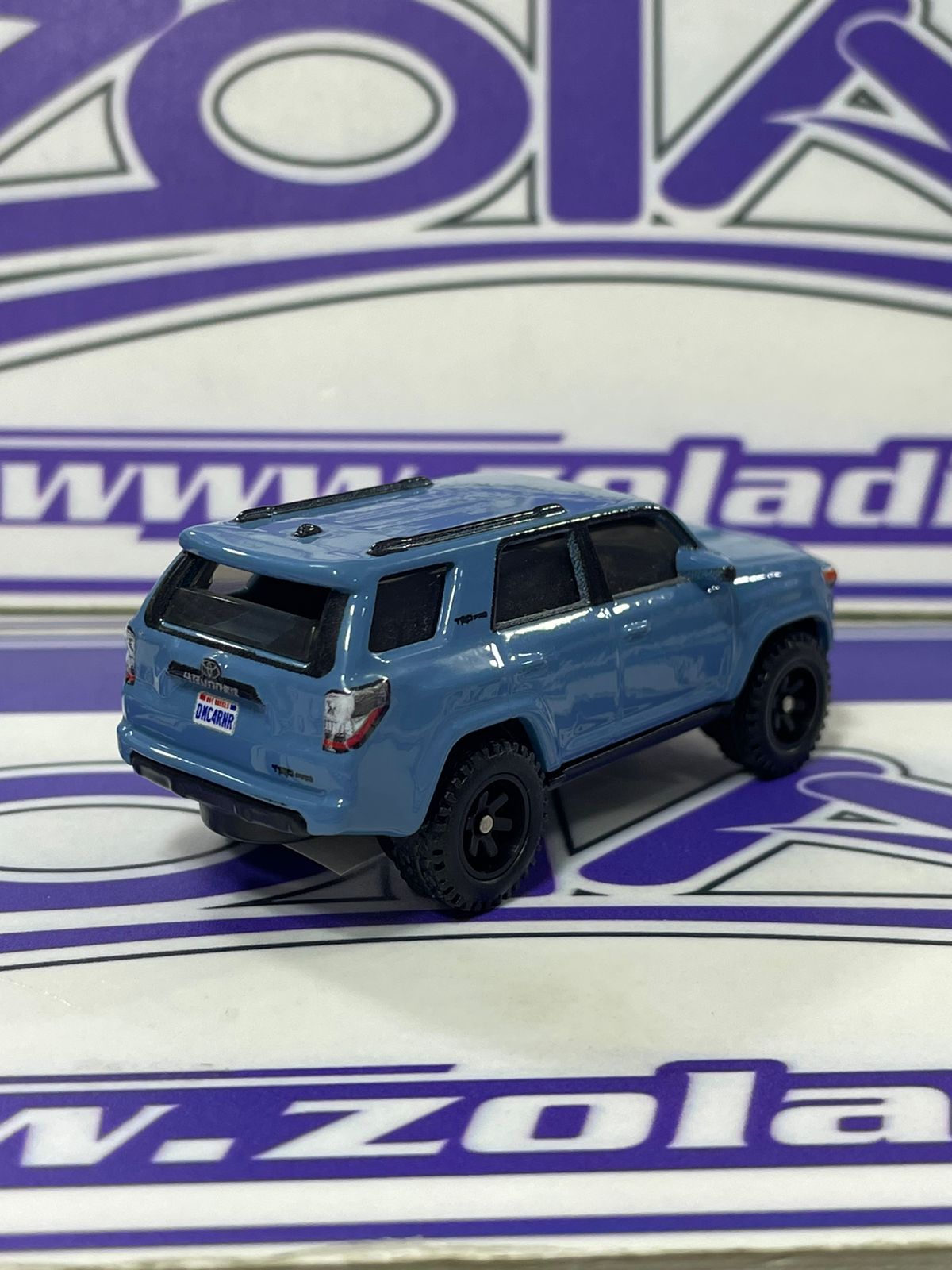 SU TOYOTA 4RUNNER 18