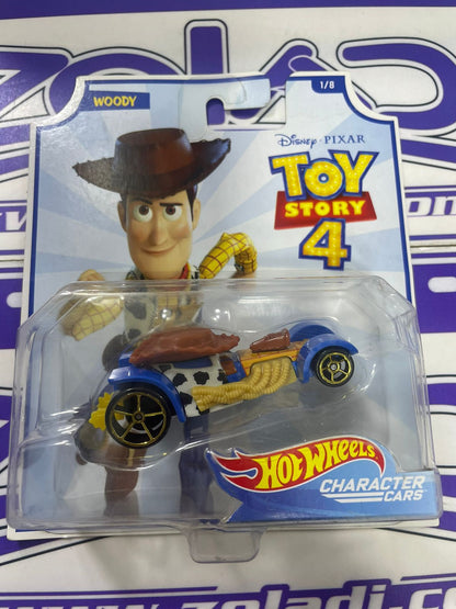 GCY53 WOODY TOY STORY 4 PIXAR