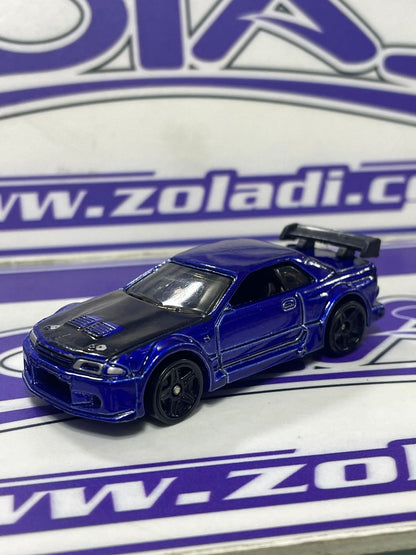 SU NISSAN SKYLINE