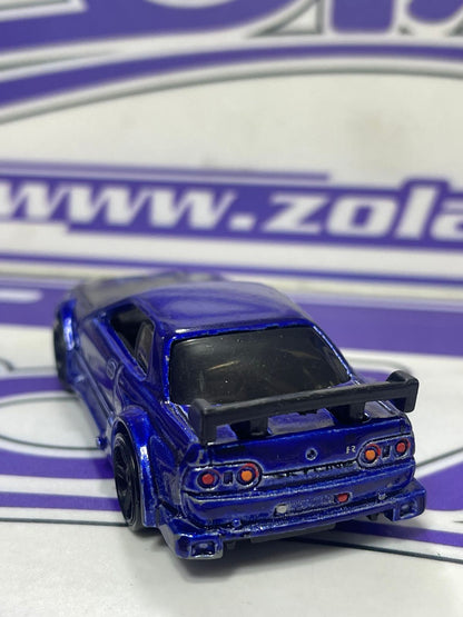 SU NISSAN SKYLINE