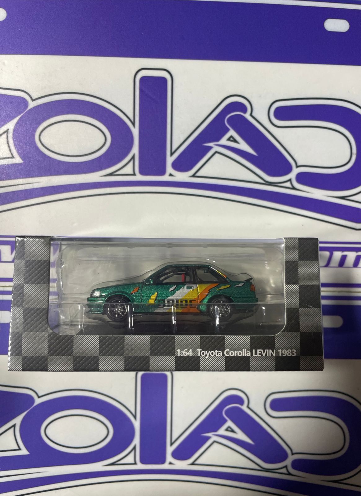 1/64 TOYOTA COROLLA LEVIN 1983