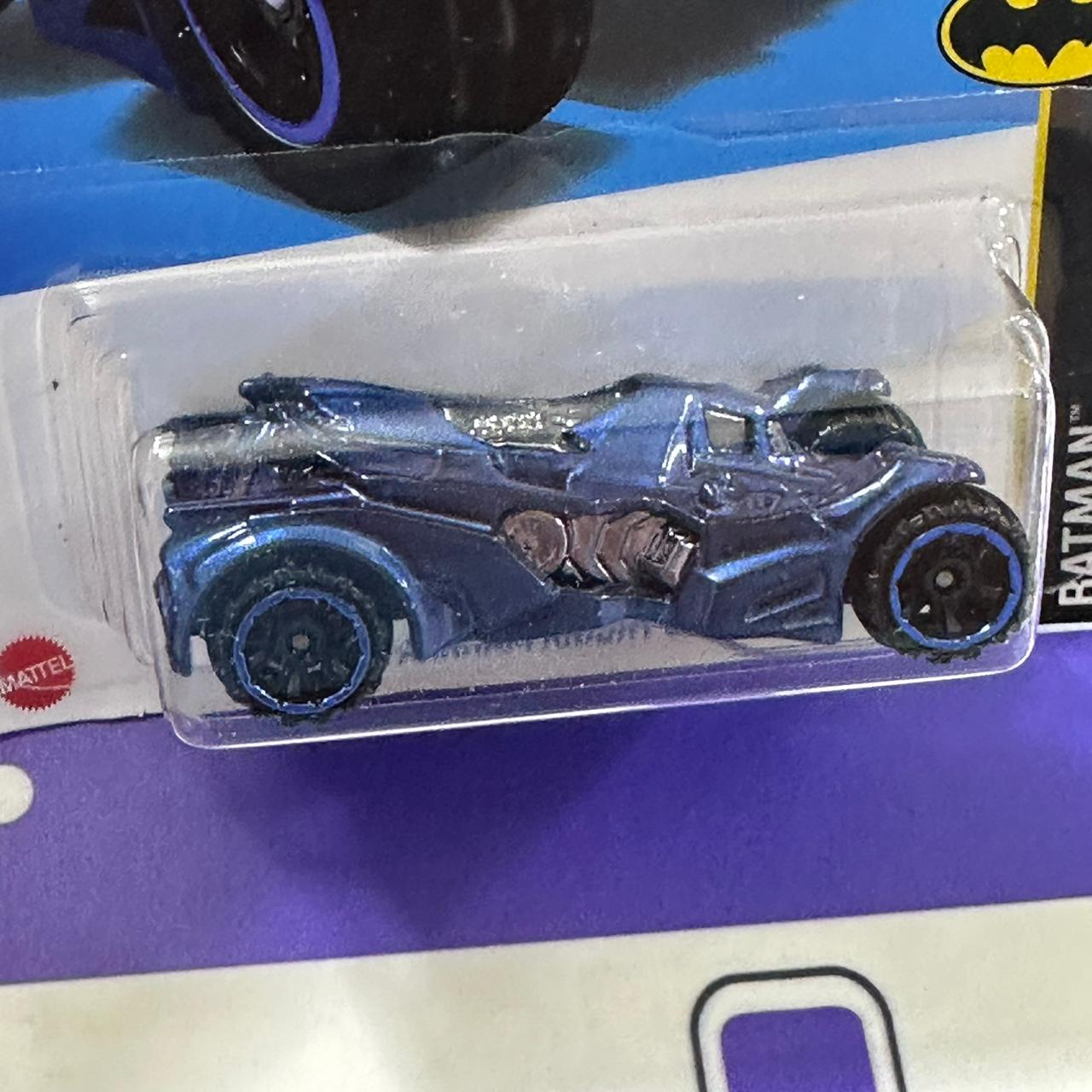 HTD85 BATMAN: ARKHAM KNIGHT BATMOBILE