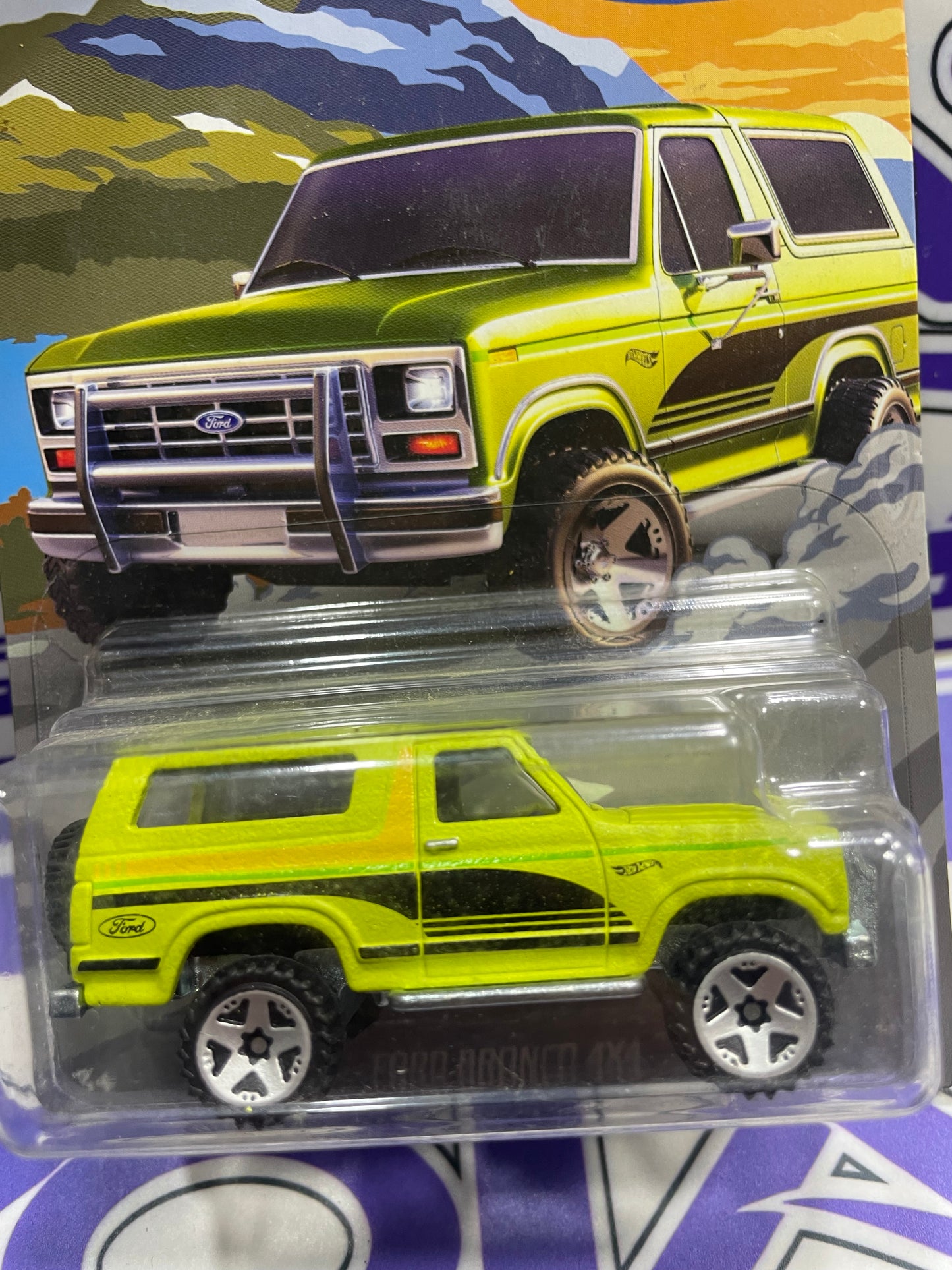 GDG65 FORD BRONCO 4x4