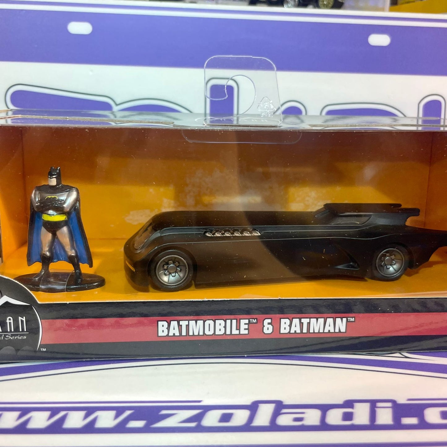 31705 THE ANIMATED SERIES DC BATMOBILE & BATMAN 1/32