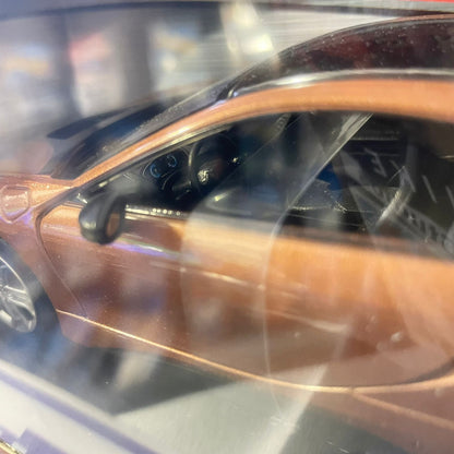 79359 2018 BMW I8 Coupe 1/24