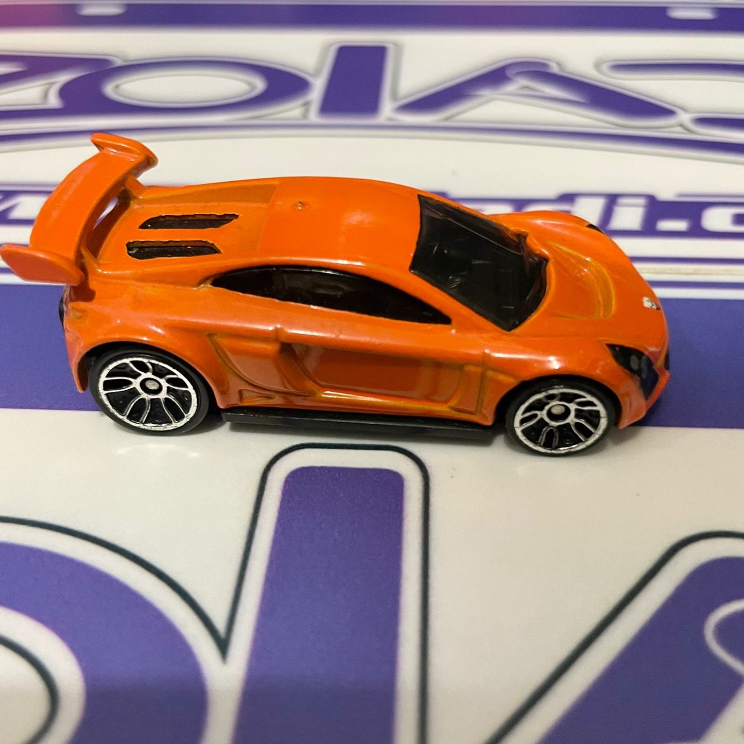 SU MASTRETTA MXR NARANJA