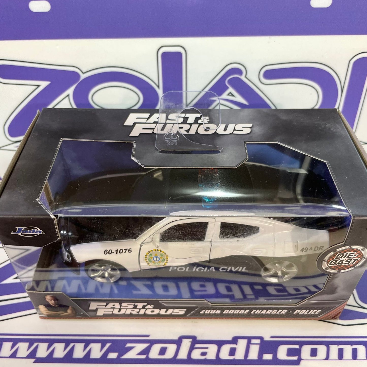 1/32 2006 DODGE CHARGER- POLICE 33666