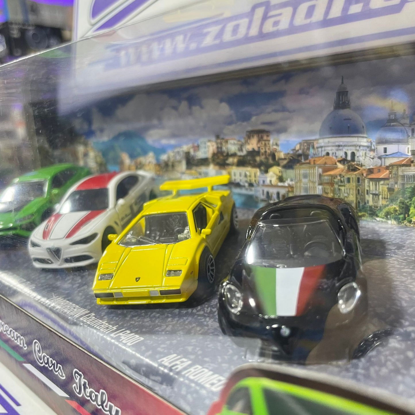 212053178 DIORAMA SET DREAM CARS ITALY MAJORETTE