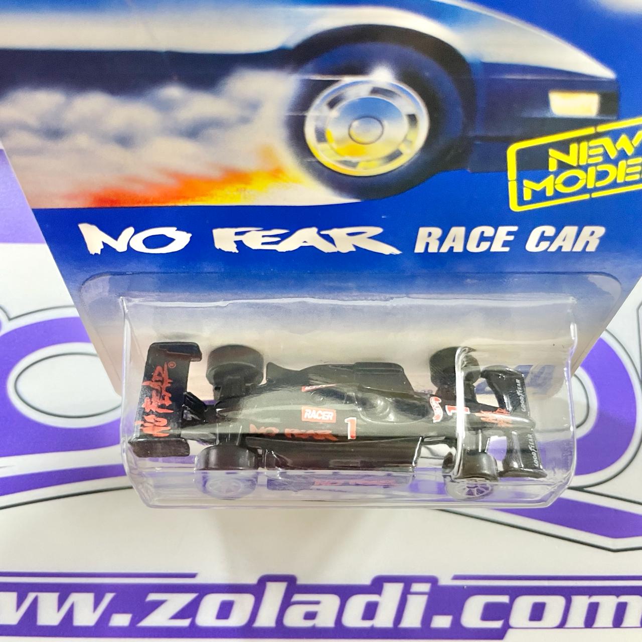 11846 NO FEAR RACE CAR