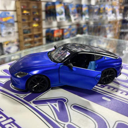 Suelto 1/24 NISSAN Z MAISTO