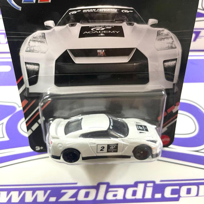 HRV64 17 NISSAN GTR R35