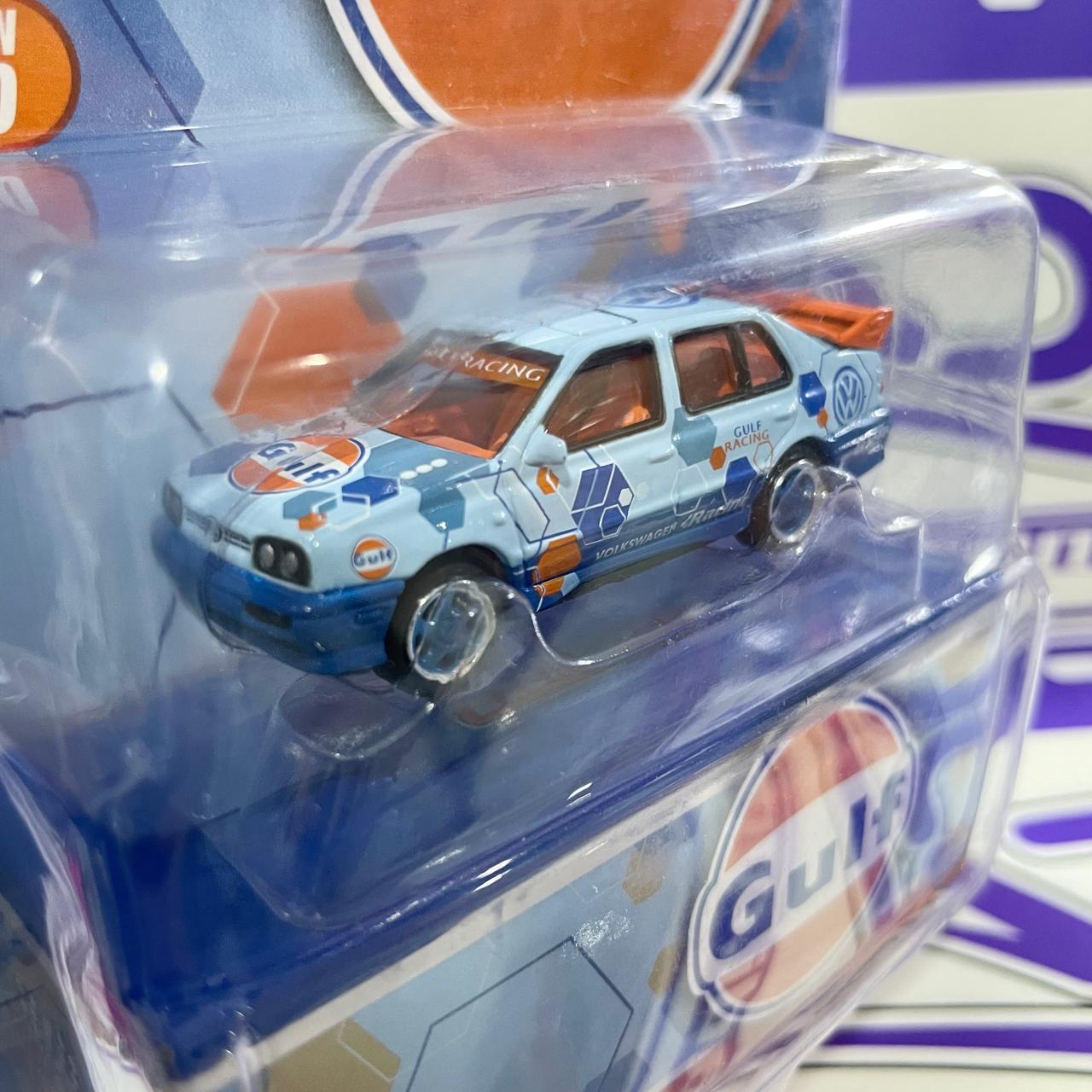 1995 VOLKSWAGEN JETTA GULF EDITION 1/64