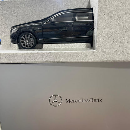 1/18 MERCEDES BENZ C CLASS STATION