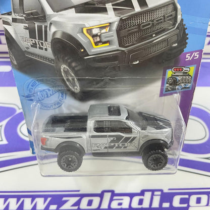 GRY06 17 FORD F-150 RAPTOR